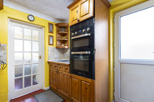 Kitchen/Diner- click for photo gallery